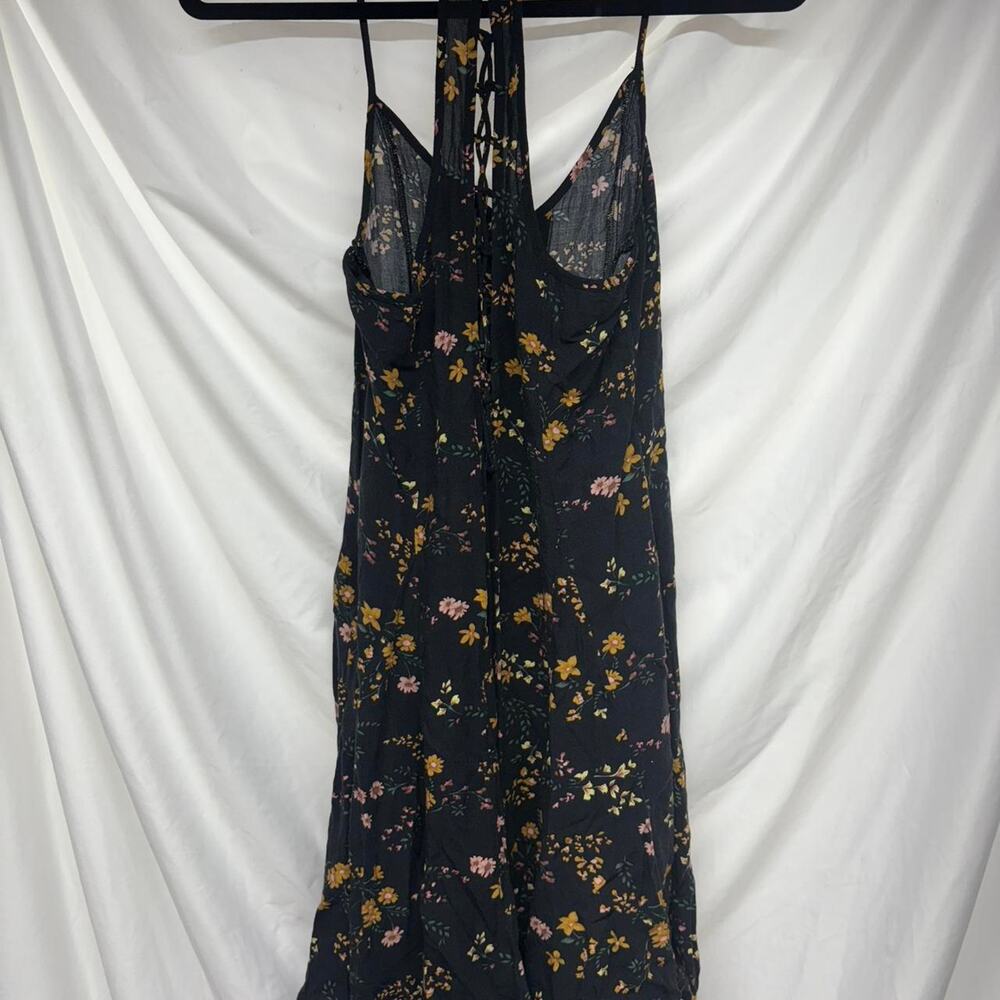 American eagle black floral lace up